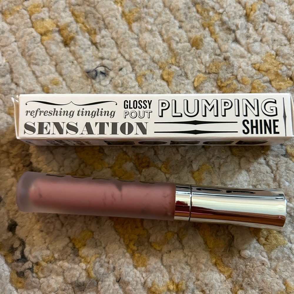 Buxom Full-On Plumping Lip Cream Blushing Margarita. Natural nude. - Picture 4 of 6